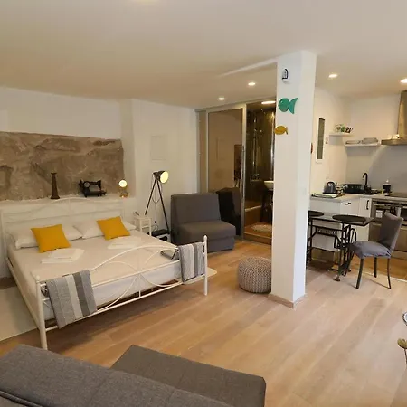 Fondo Apartament Split